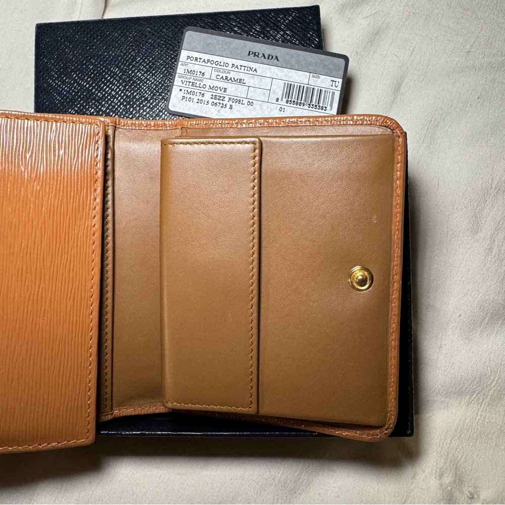 Prada | Authentic Portafoglio Portamon Wallet - Picture 9 of 9